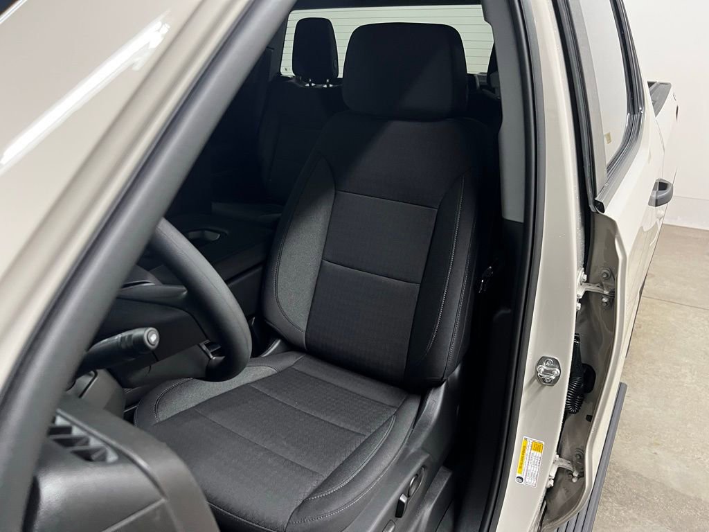 New 2026 GMC Sierra 1500 Pro w/ Graphite Edition image 26