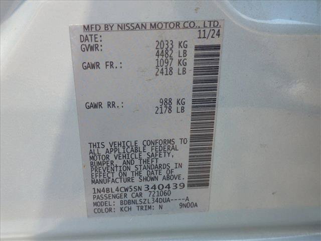 Used 2025 Nissan Altima 2.5 SR AWD/4WD image 23