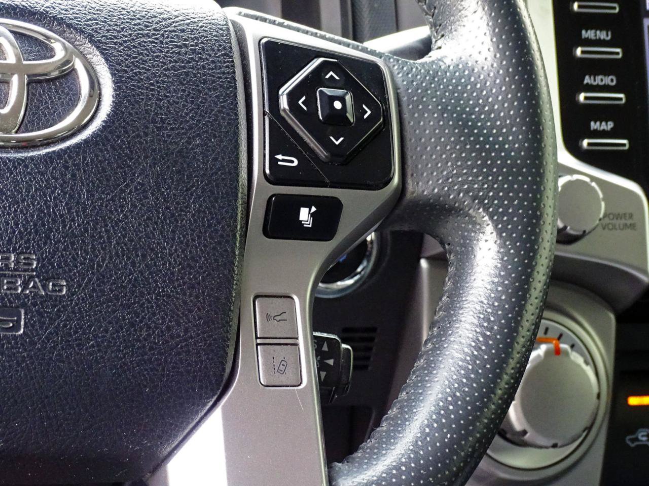 Used 2022 Toyota 4Runner SR5 RWD image 22