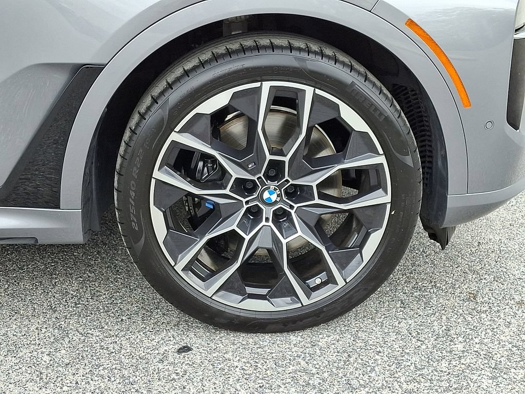 Used 2024 BMW X7 M60i w/ Executive Package AWD/4WD image 11