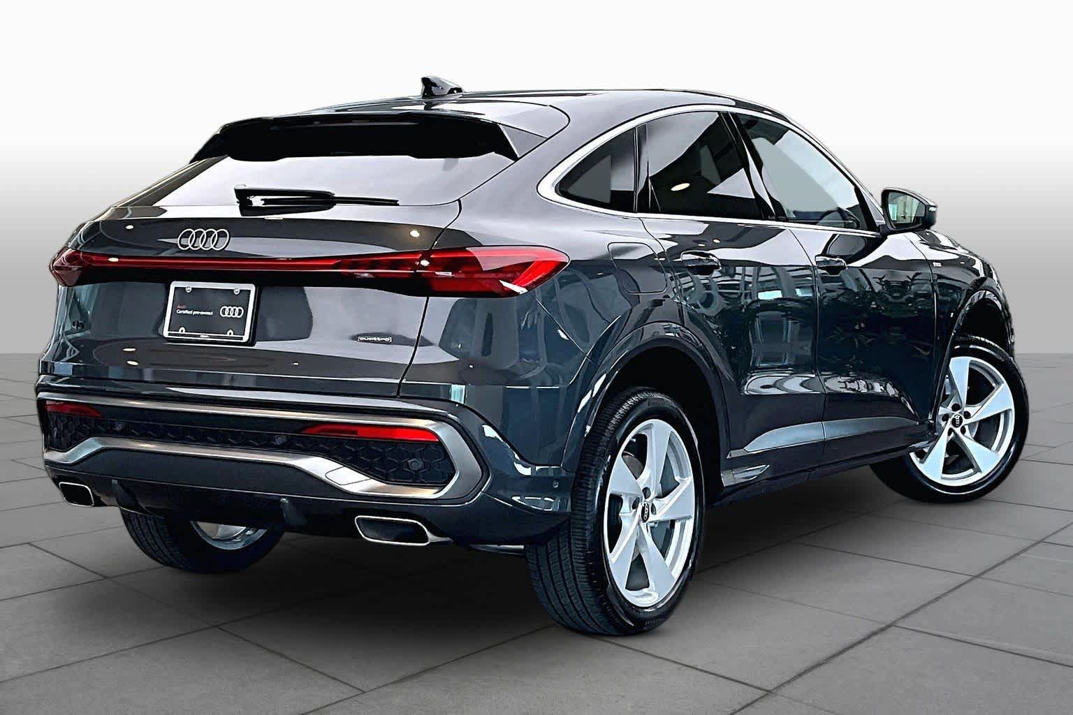Used 2025 Audi Q5 Premium Plus w/ Premium Plus AWD/4WD image 15