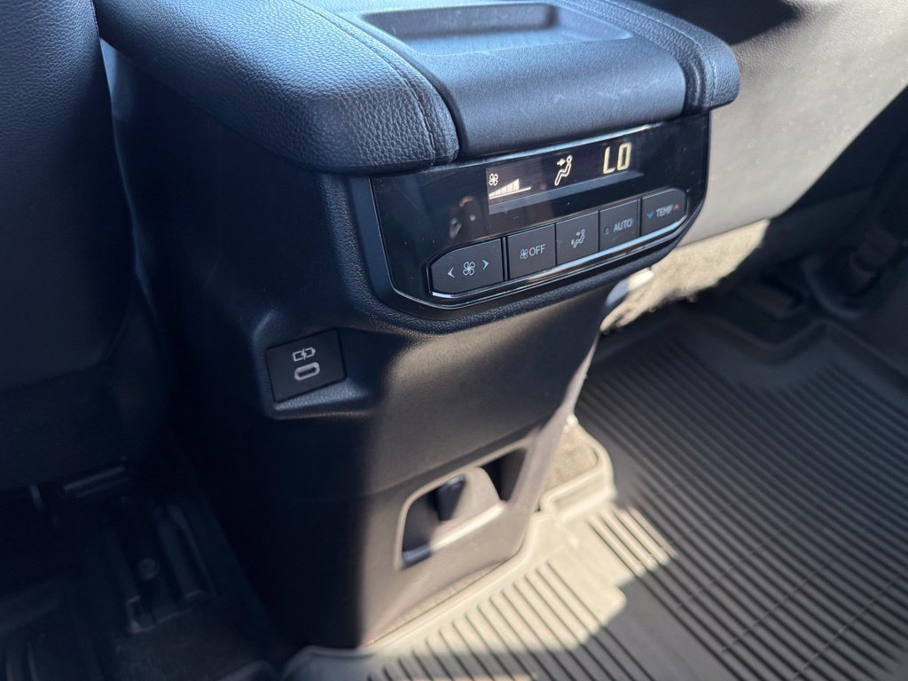 Used 2025 Toyota Grand Highlander FWD image 22