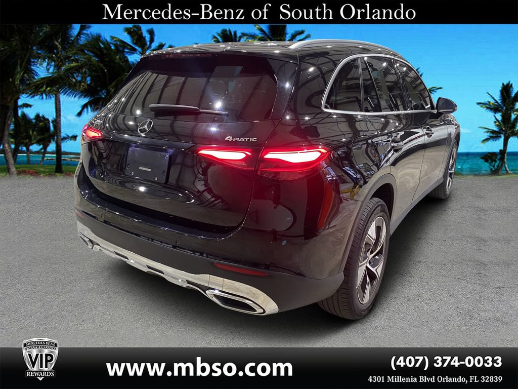 Used 2024 Mercedes-Benz GLC 300 4MATIC image 16