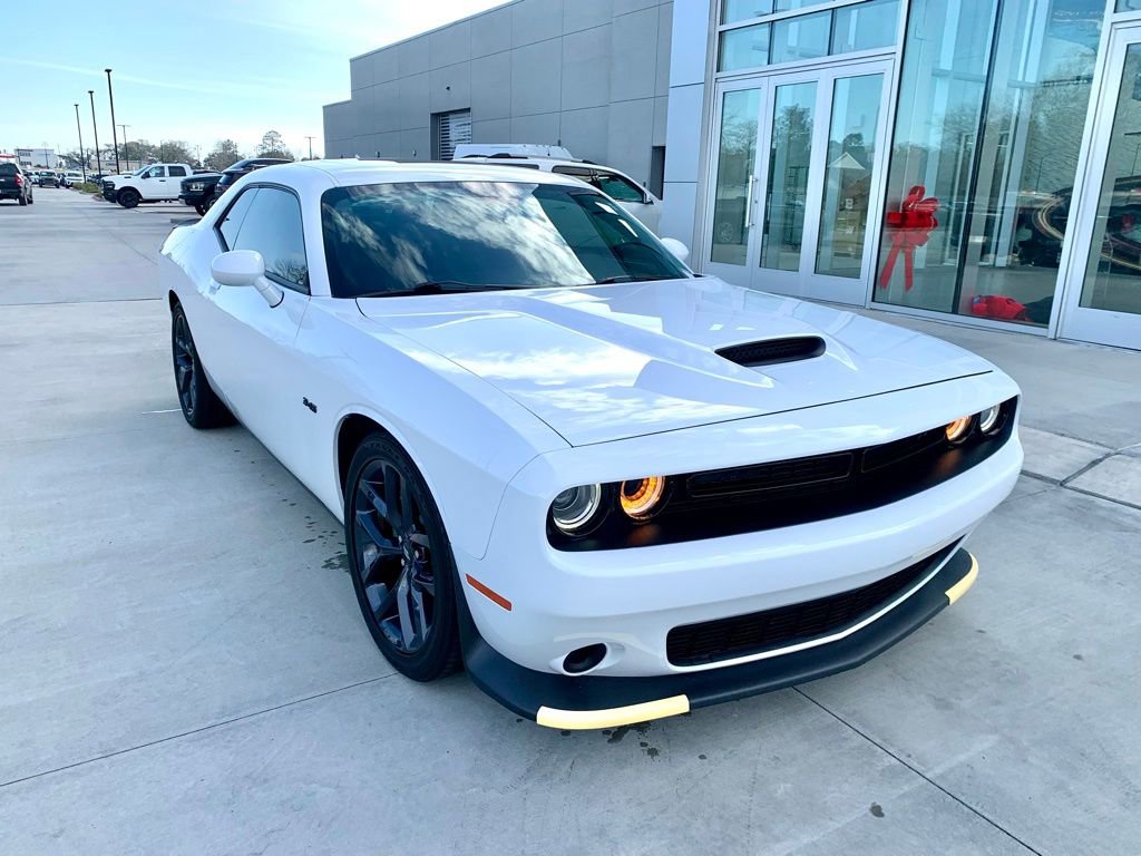 Used 2023 Dodge Challenger R/T w/ Blacktop Package image 3