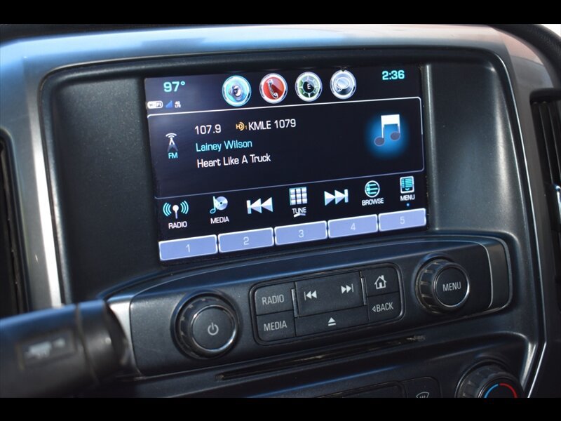 Used 2018 Chevrolet Silverado 2500 LT AWD/4WD image 10