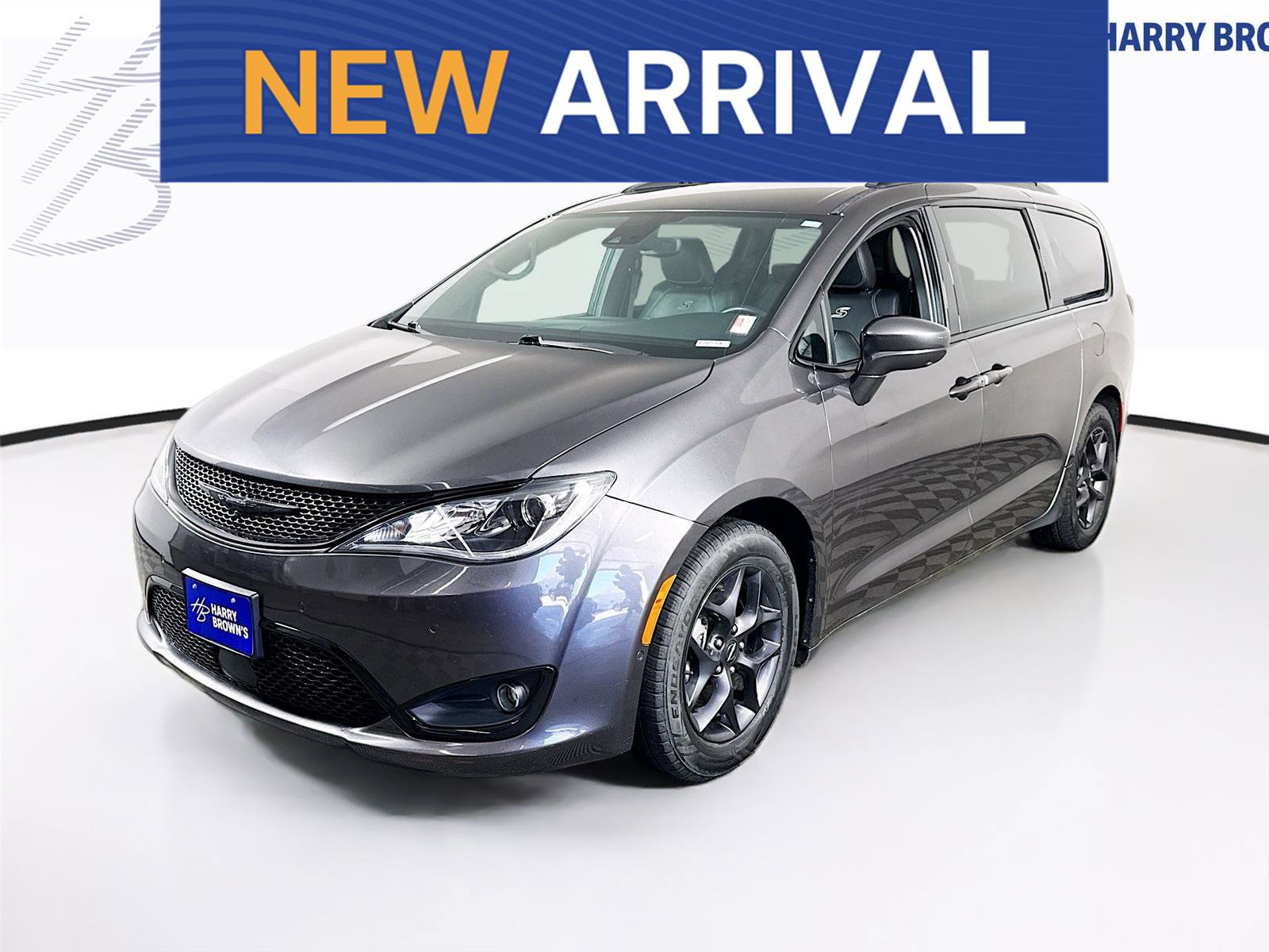 Used 2020 Chrysler Pacifica Touring-L Plus w/ Advanced Safetytec Group