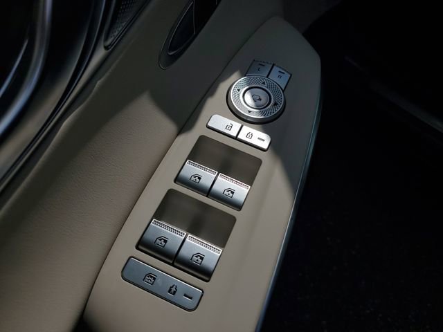 Used 2022 Genesis GV70 2.5T w/ Select Package image 24