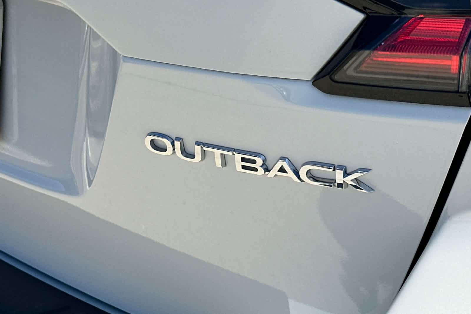 Certified 2025 Subaru Outback Premium AWD/4WD image 27