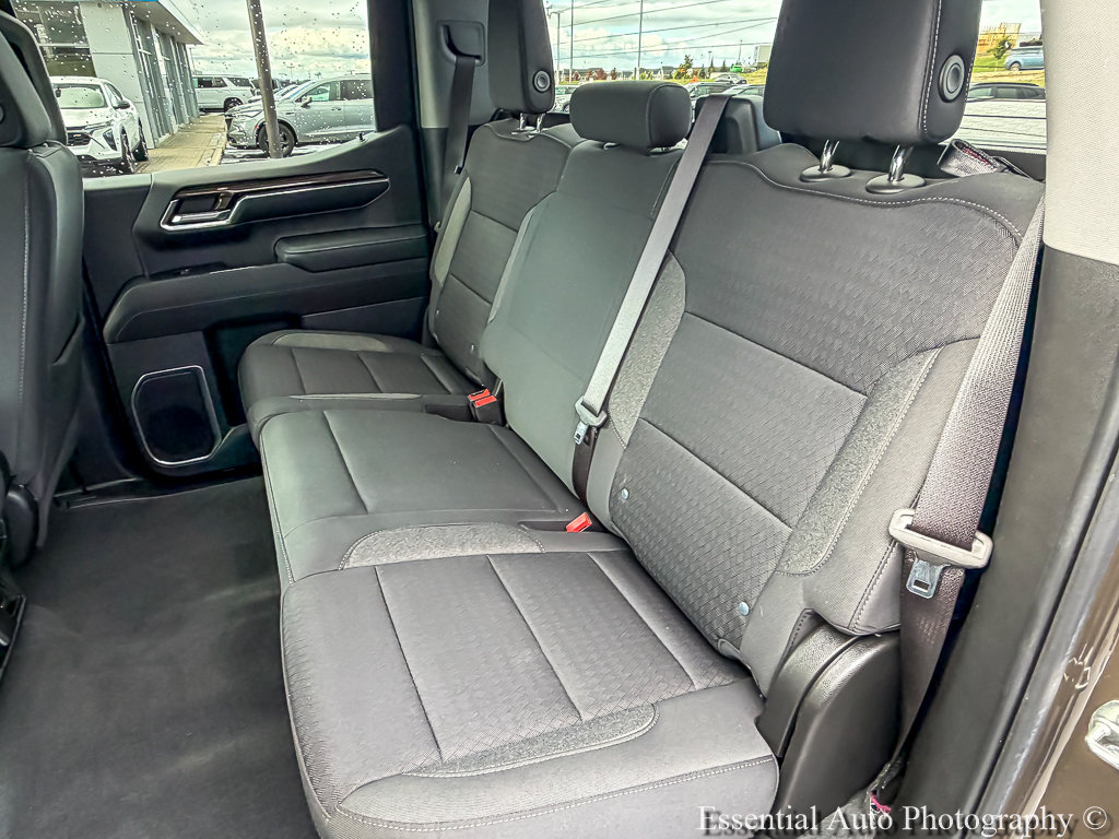 Certified 2023 Chevrolet Silverado 1500 LT AWD/4WD image 10