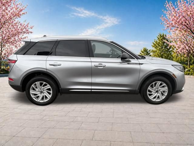 Used 2021 Lincoln Corsair AWD image 9