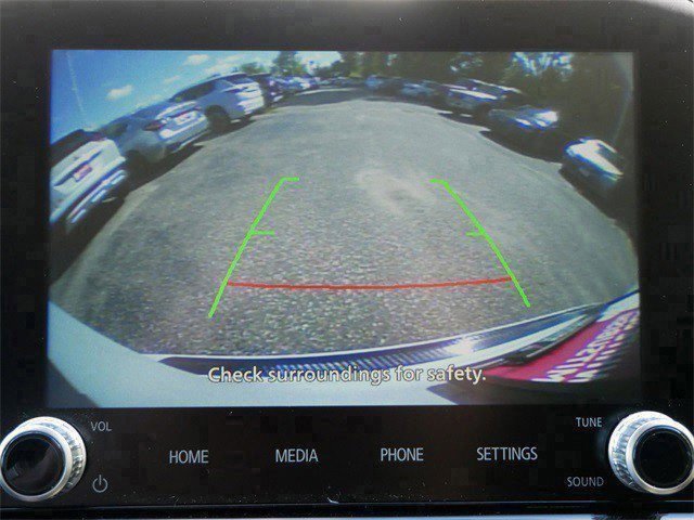 New 2025 Mitsubishi Eclipse Cross LE image 9