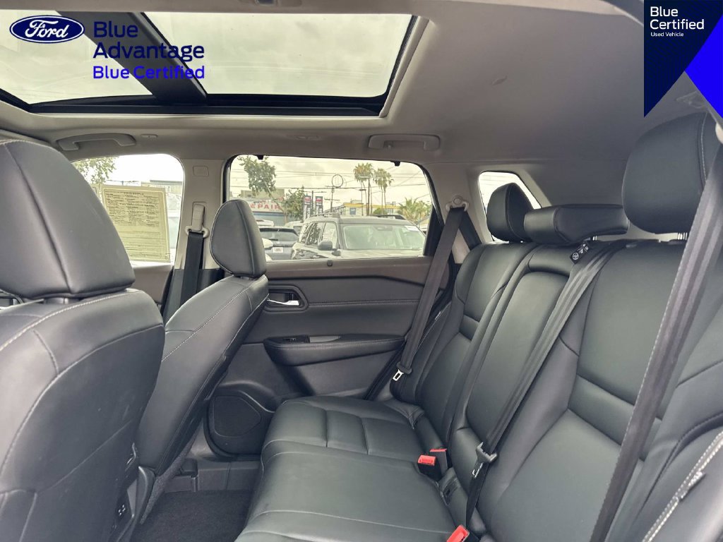 Used 2023 Nissan Rogue SL w/ SL Premium Package FWD image 14