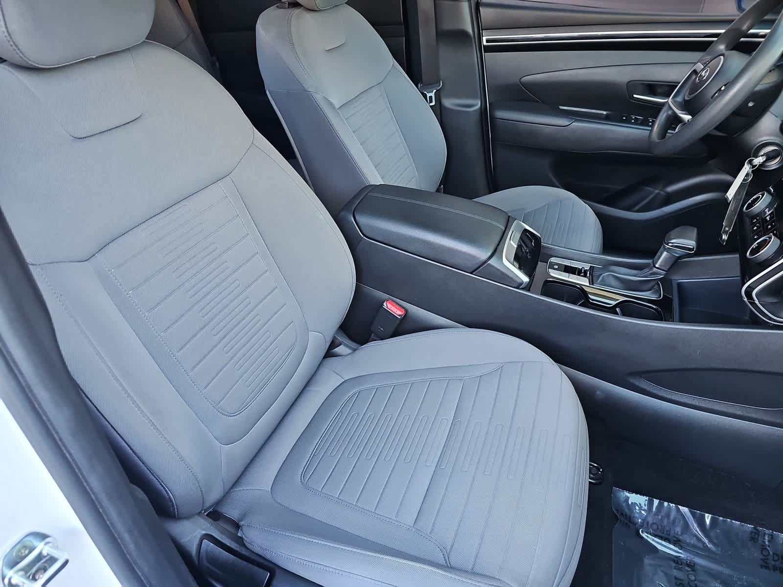 Used 2022 Hyundai Santa Cruz SE FWD image 18