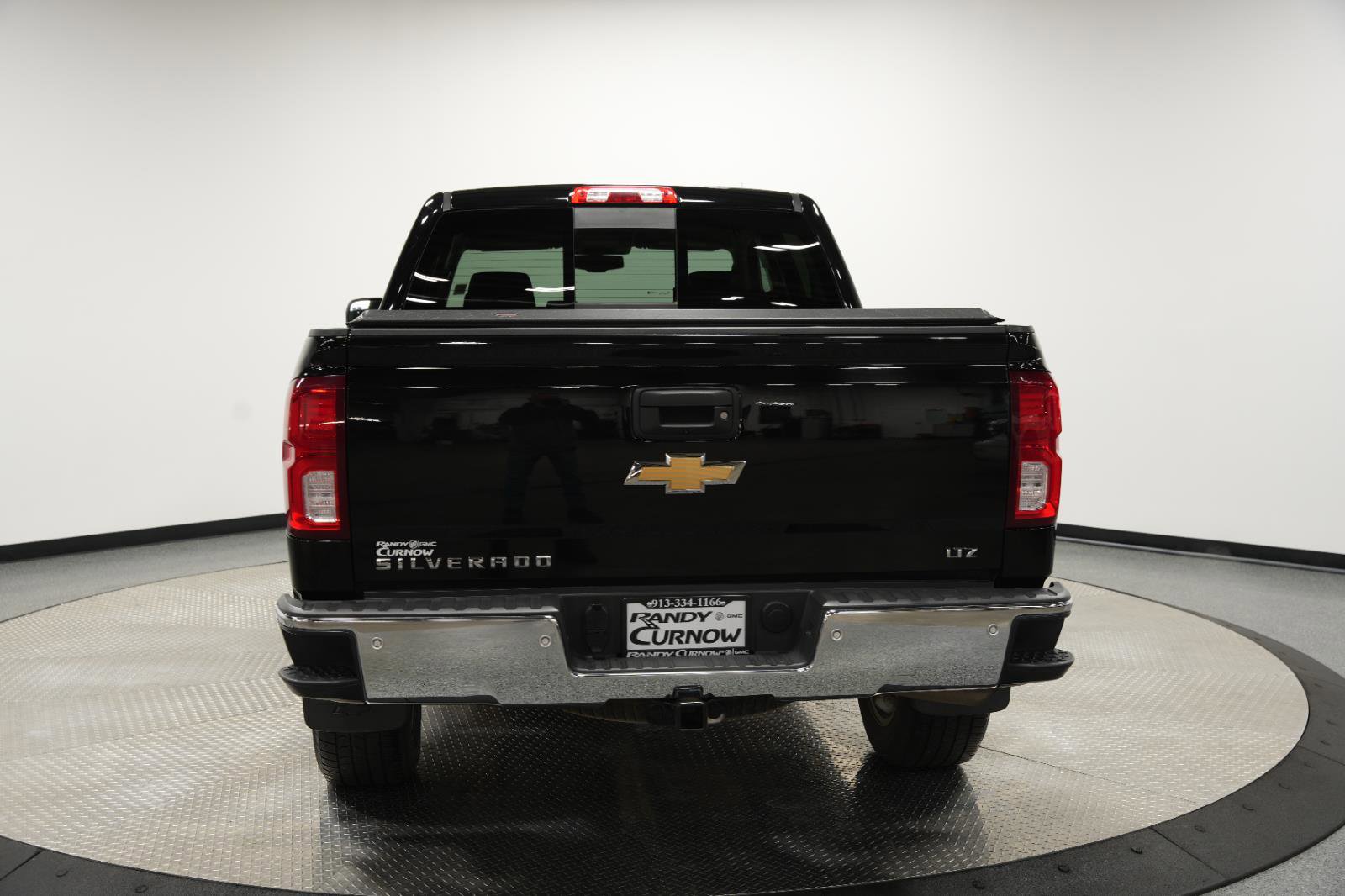 Used 2017 Chevrolet Silverado 1500 LTZ w/ Sport Package image 6