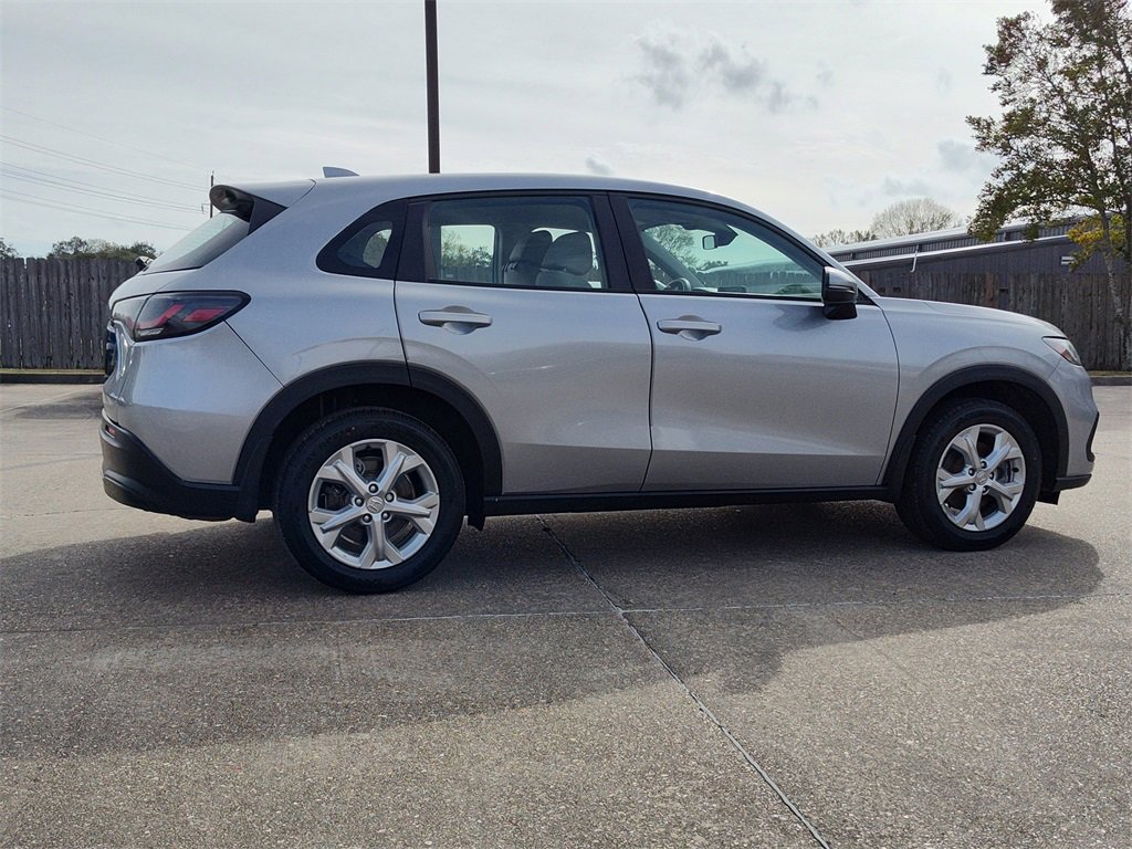 Used 2023 Honda HR-V LX image 10