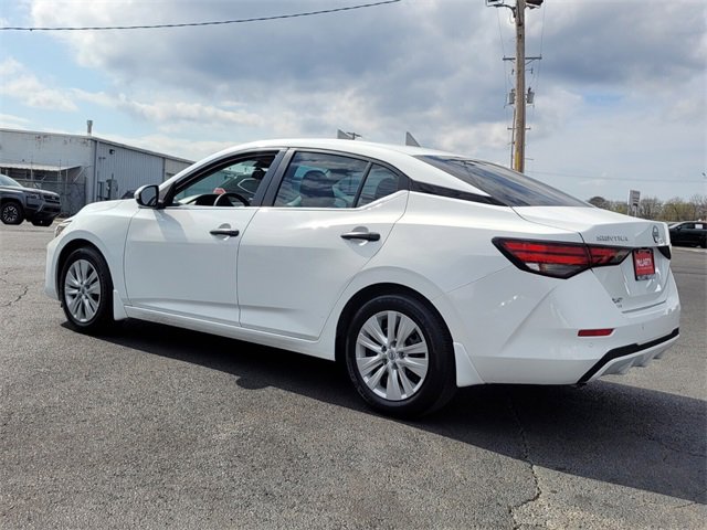 Certified 2025 Nissan Sentra S image 3