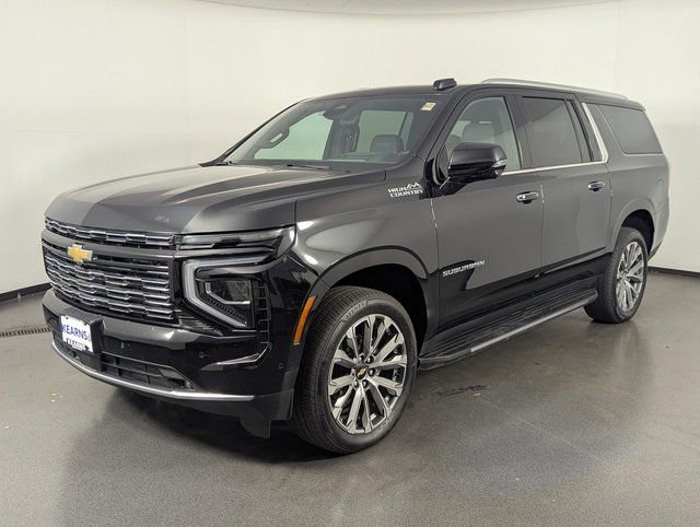 Used 2025 Chevrolet Suburban High Country w/ Sun And Tow Package AWD/4WD image 4