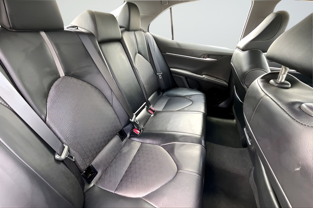 Used 2023 Toyota Camry XSE FWD image 22