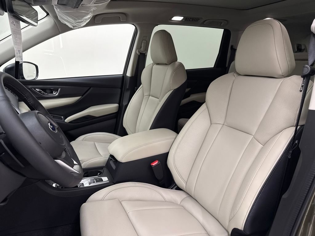 New 2025 Subaru Ascent Limited image 14