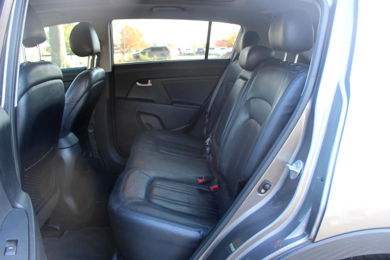 Used 2013 Kia Sportage EX w/ EX Premium Pkg FWD image 33