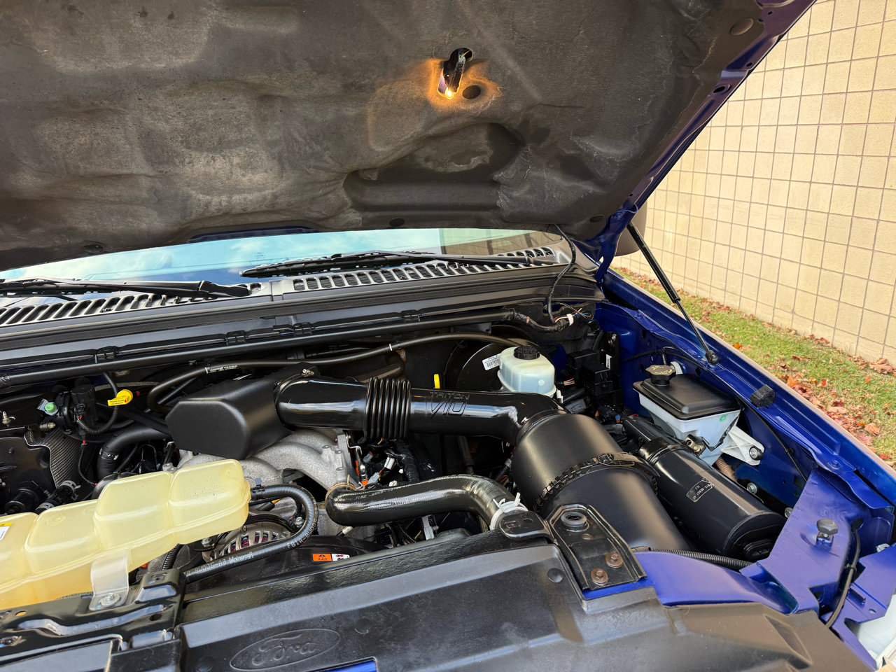 Used 2003 Ford F250 Lariat image 45