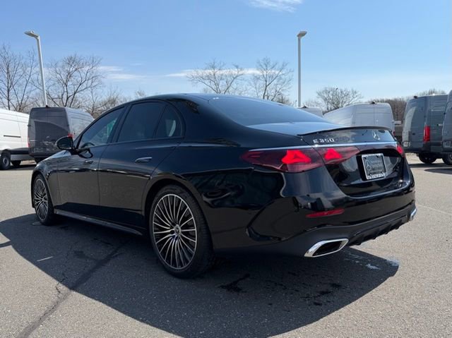 Used 2024 Mercedes-Benz E 350 4MATIC Sedan image 5