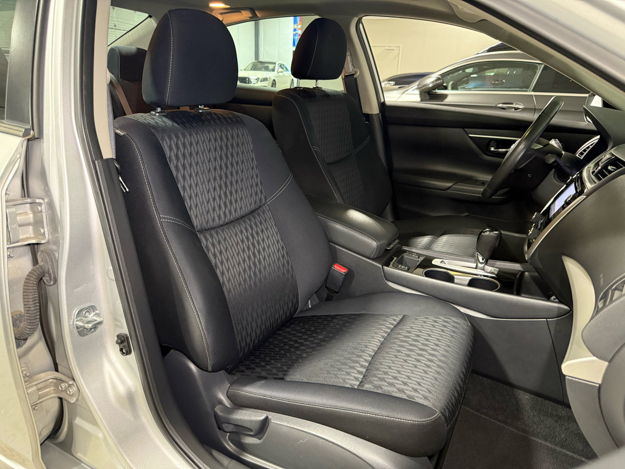 Used 2018 Nissan Altima 2.5 SV w/ 2.5 SV Technology Package image 26