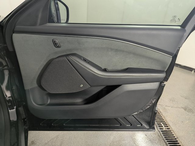 Used 2024 Ford Mustang Mach-E GT image 21