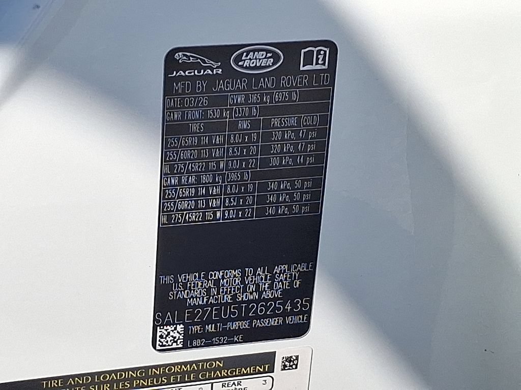 New 2026 Land Rover Defender 110 X-Dynamic SE AWD/4WD image 18