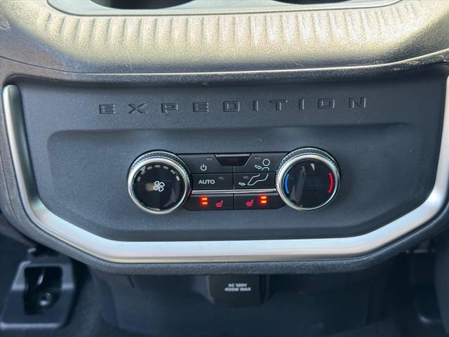 Used 2025 Ford Expedition Max Platinum AWD/4WD image 15