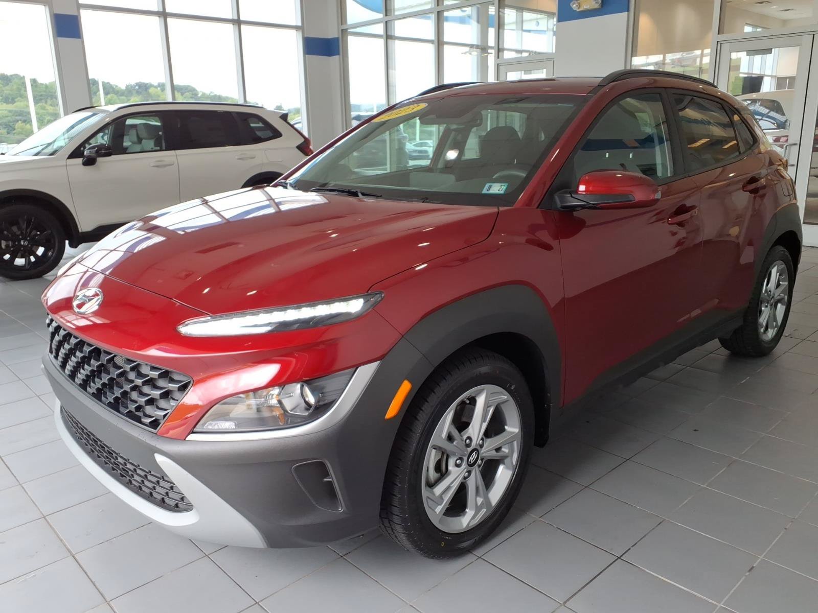 Certified 2023 Hyundai Kona SEL AWD/4WD image 8