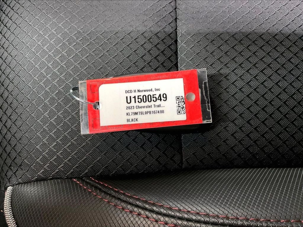Used 2023 Chevrolet TrailBlazer RS w/ Technology Package FWD image 31