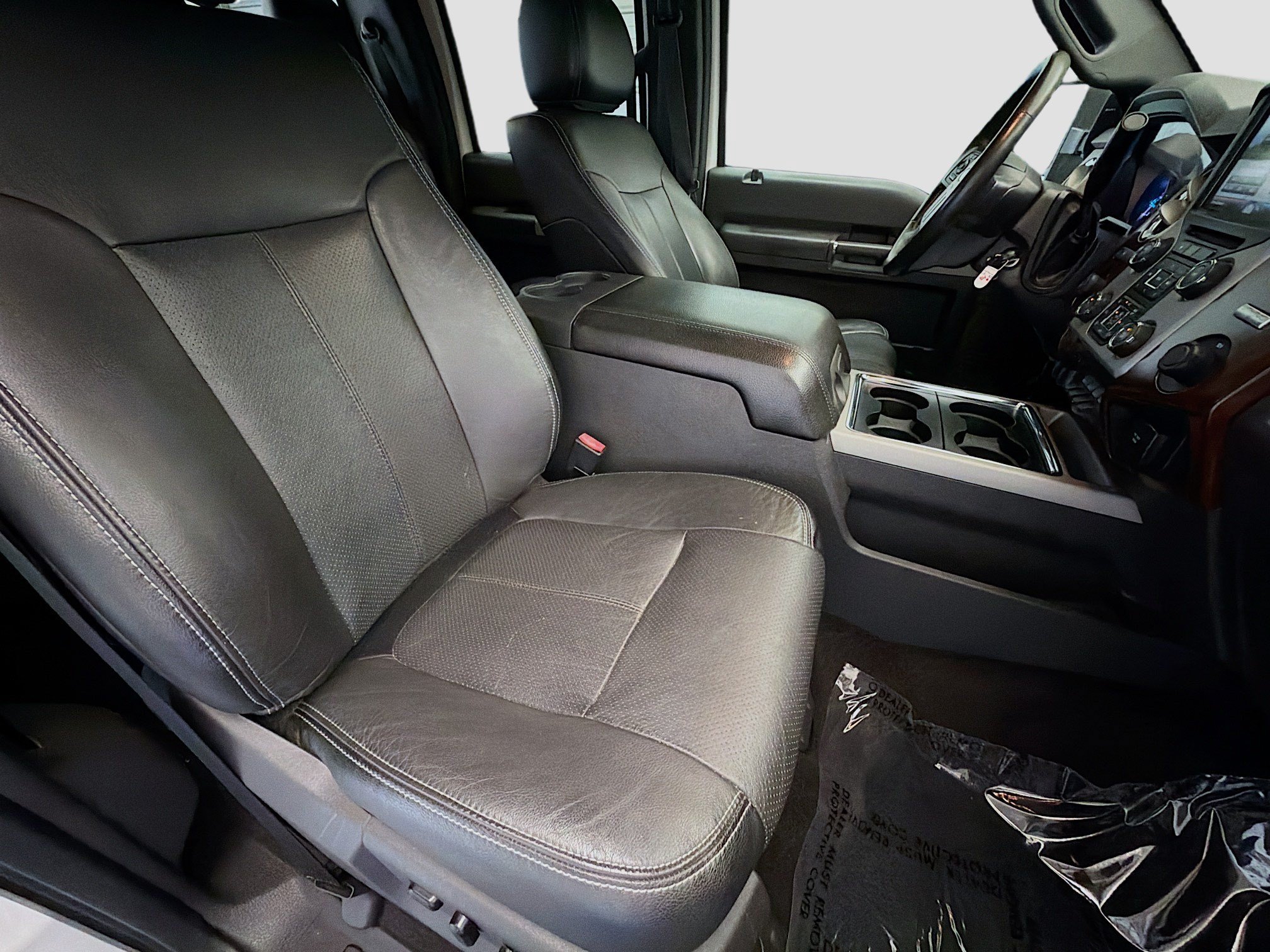 Used 2015 Ford F350 Lariat w/ Lariat Ultimate Package AWD/4WD image 15