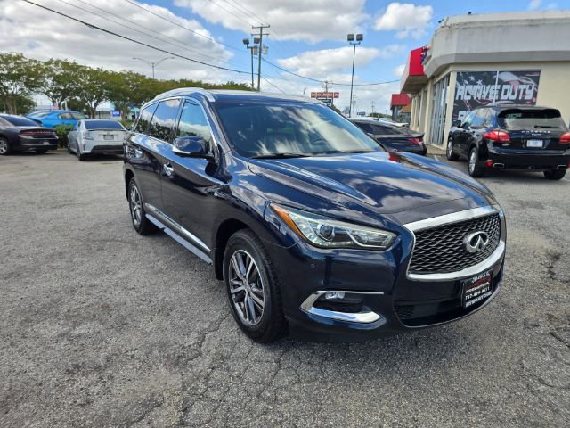 Used 2019 INFINITI QX60 Luxe w/ Essential Package image 1