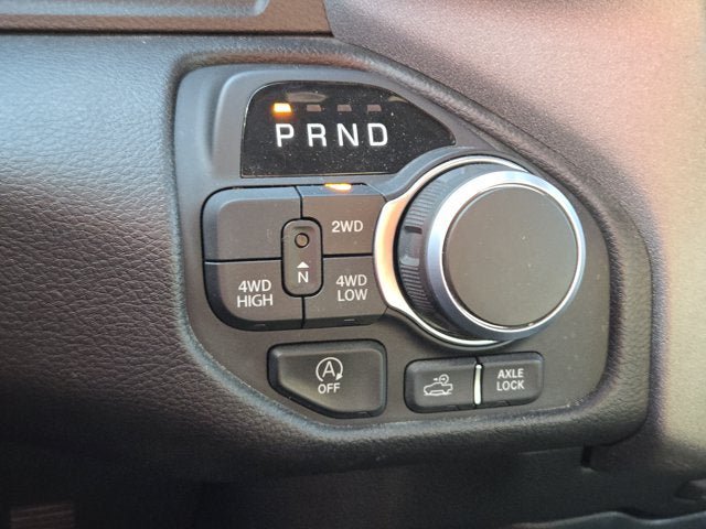 Used 2025 RAM 1500 Warlock AWD/4WD image 24