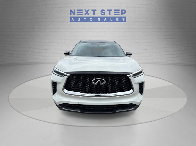 Used 2023 INFINITI QX60 Autograph w/ Cargo Package AWD/4WD image 2