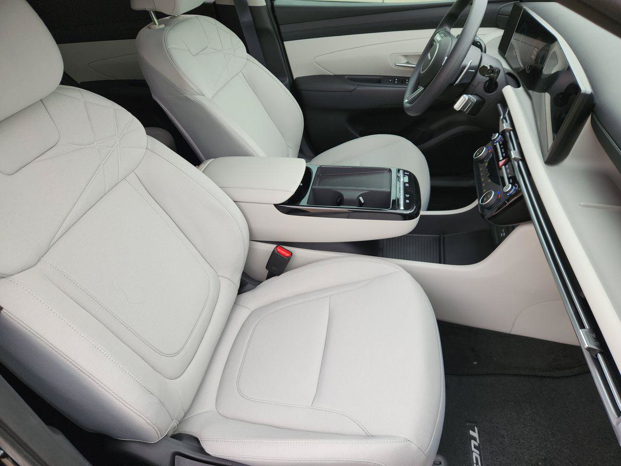 New 2026 Hyundai Tucson SEL AWD/4WD image 11