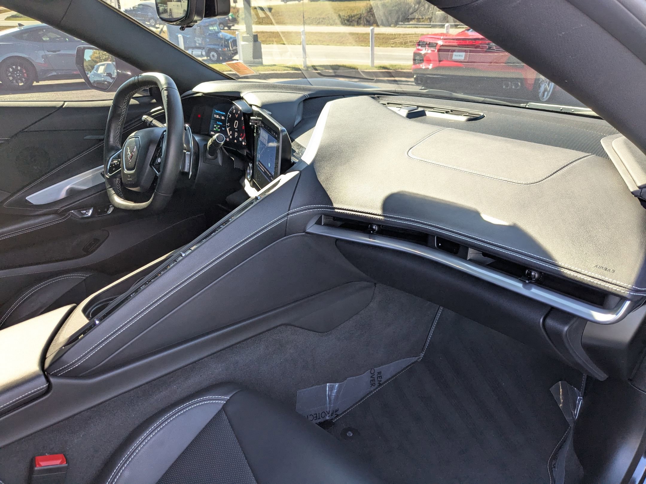 Used 2024 Chevrolet Corvette Stingray Coupe w/ Z51 Performance Package image 25
