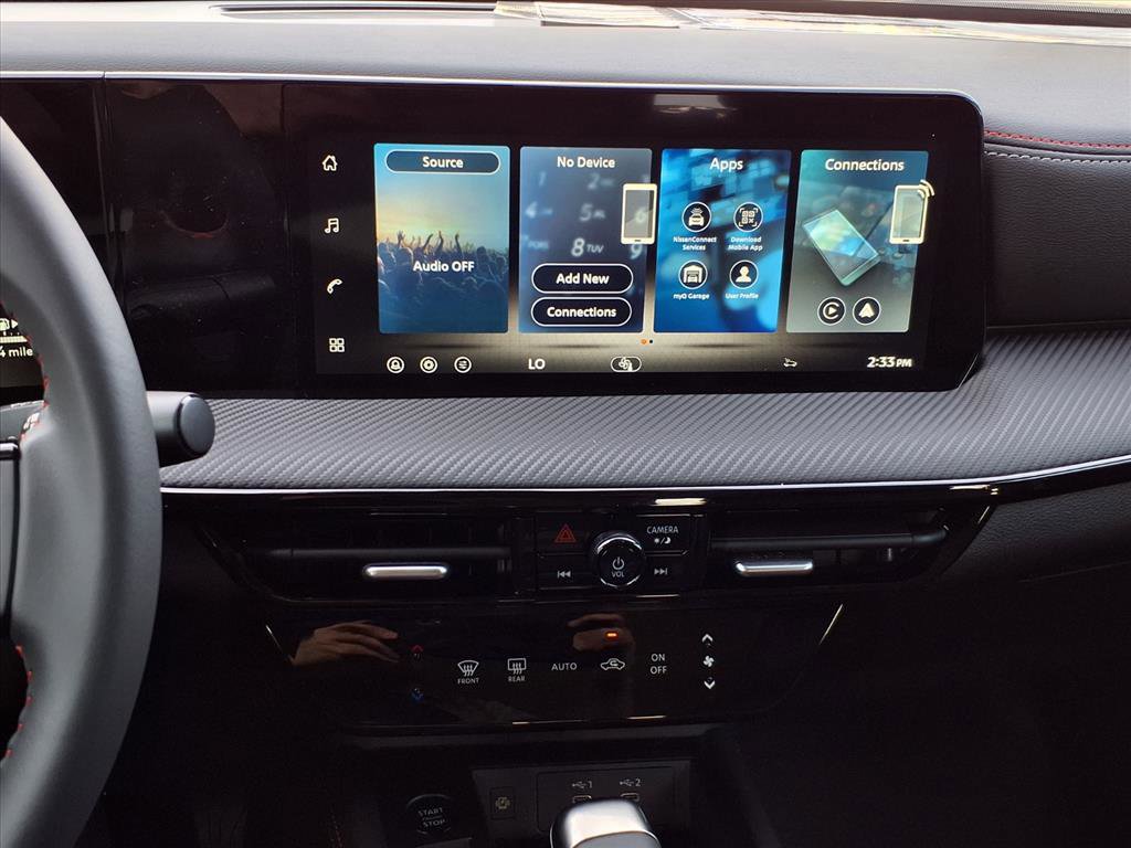 New 2026 Nissan Kicks SR FWD image 17
