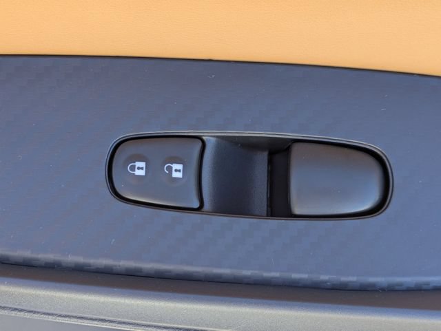 New 2025 Nissan Sentra SV w/ SV Premium Package FWD image 35