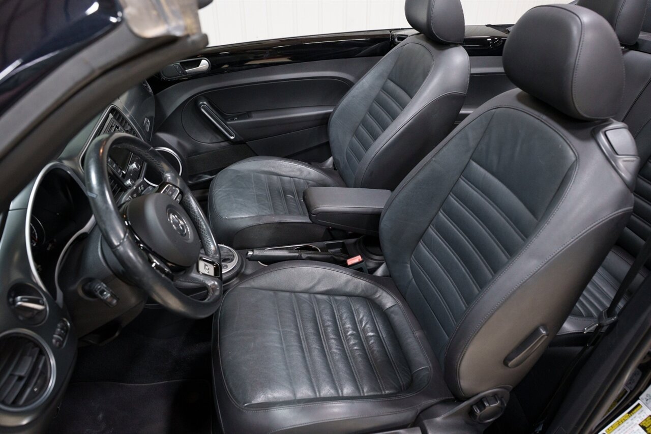 Used 2014 Volkswagen Beetle R-Line FWD image 10