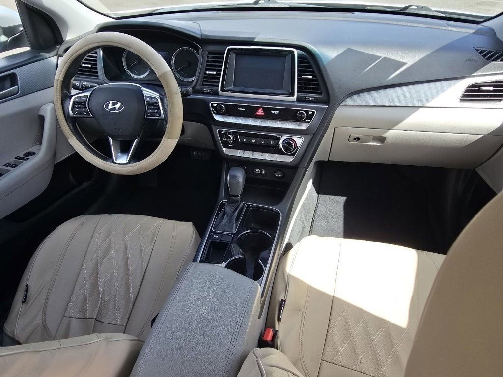 Used 2018 Hyundai Sonata SE image 17