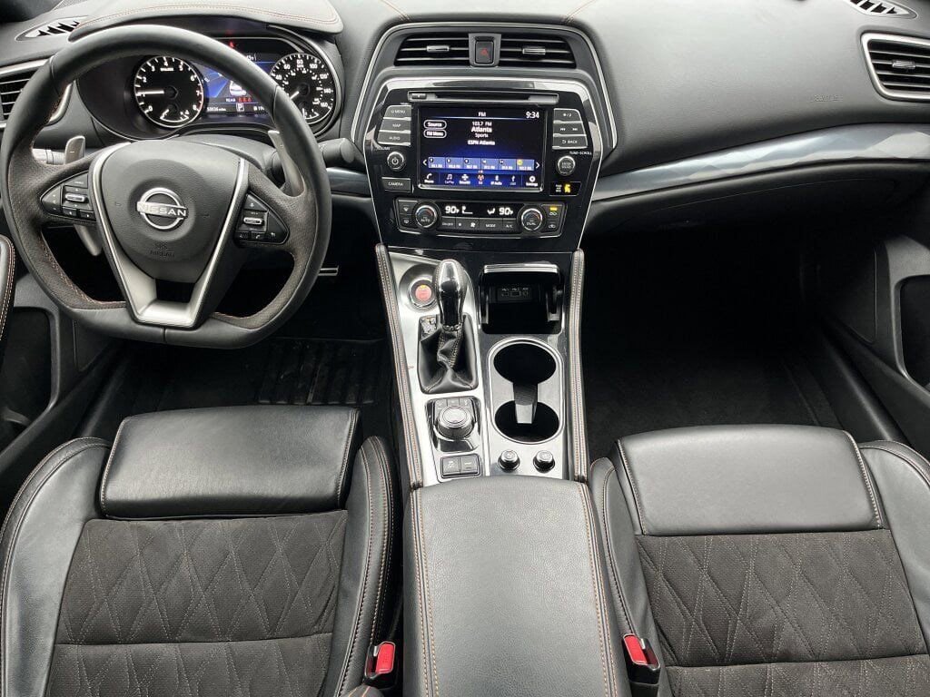 Certified 2023 Nissan Maxima SR w/ Sport Mat Group image 2