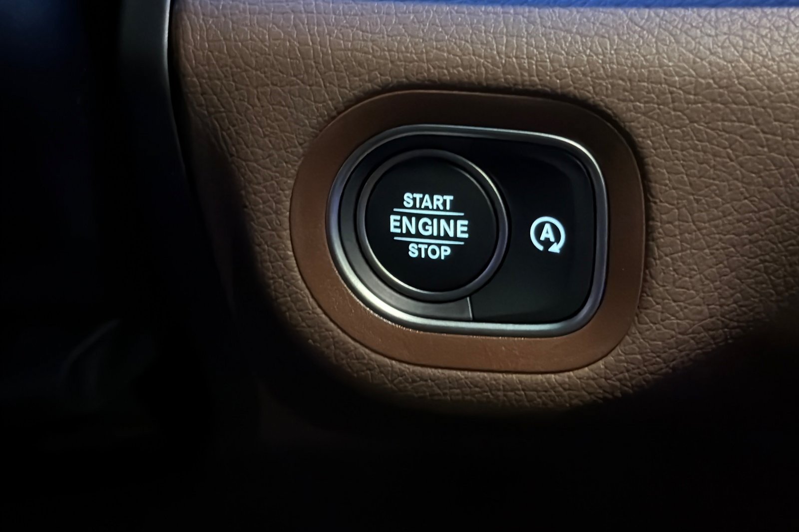 New 2026 Mercedes-Benz GLS 450 4MATIC image 23