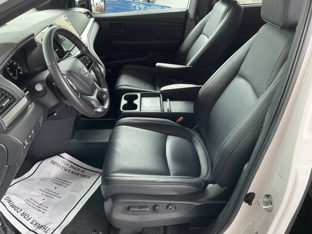 Used 2025 Honda Odyssey Sport-L image 14