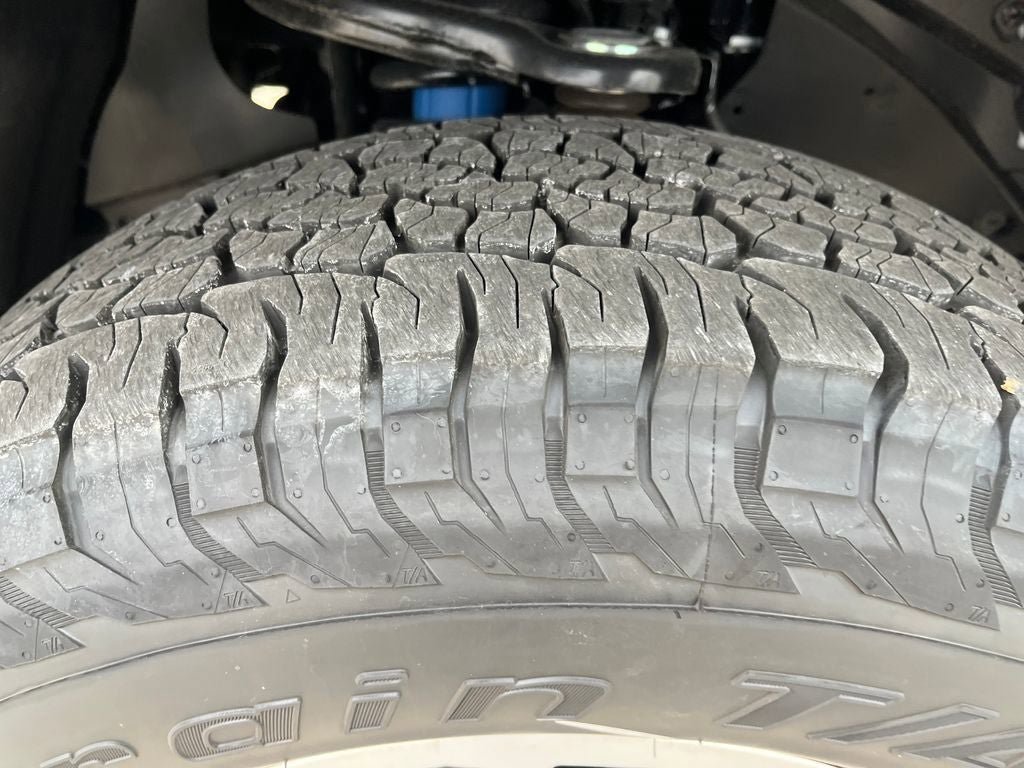 New 2025 Toyota Tacoma TRD Off-Road AWD/4WD image 27