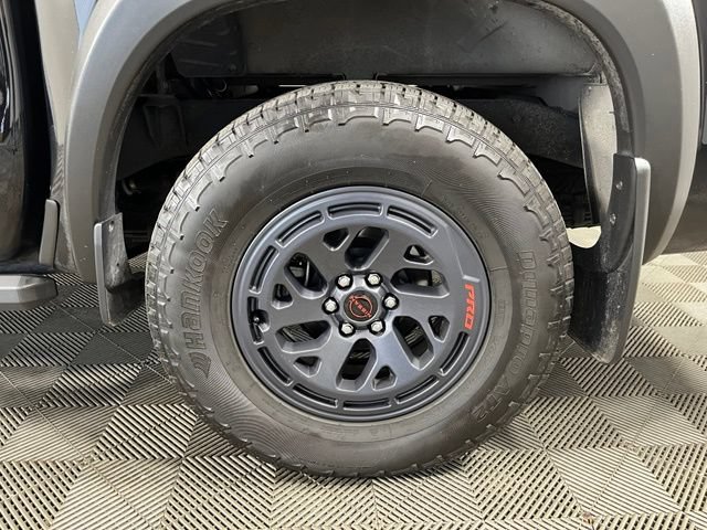 Used 2025 Nissan Frontier PRO-4X w/ Pro Convenience Package AWD/4WD image 11