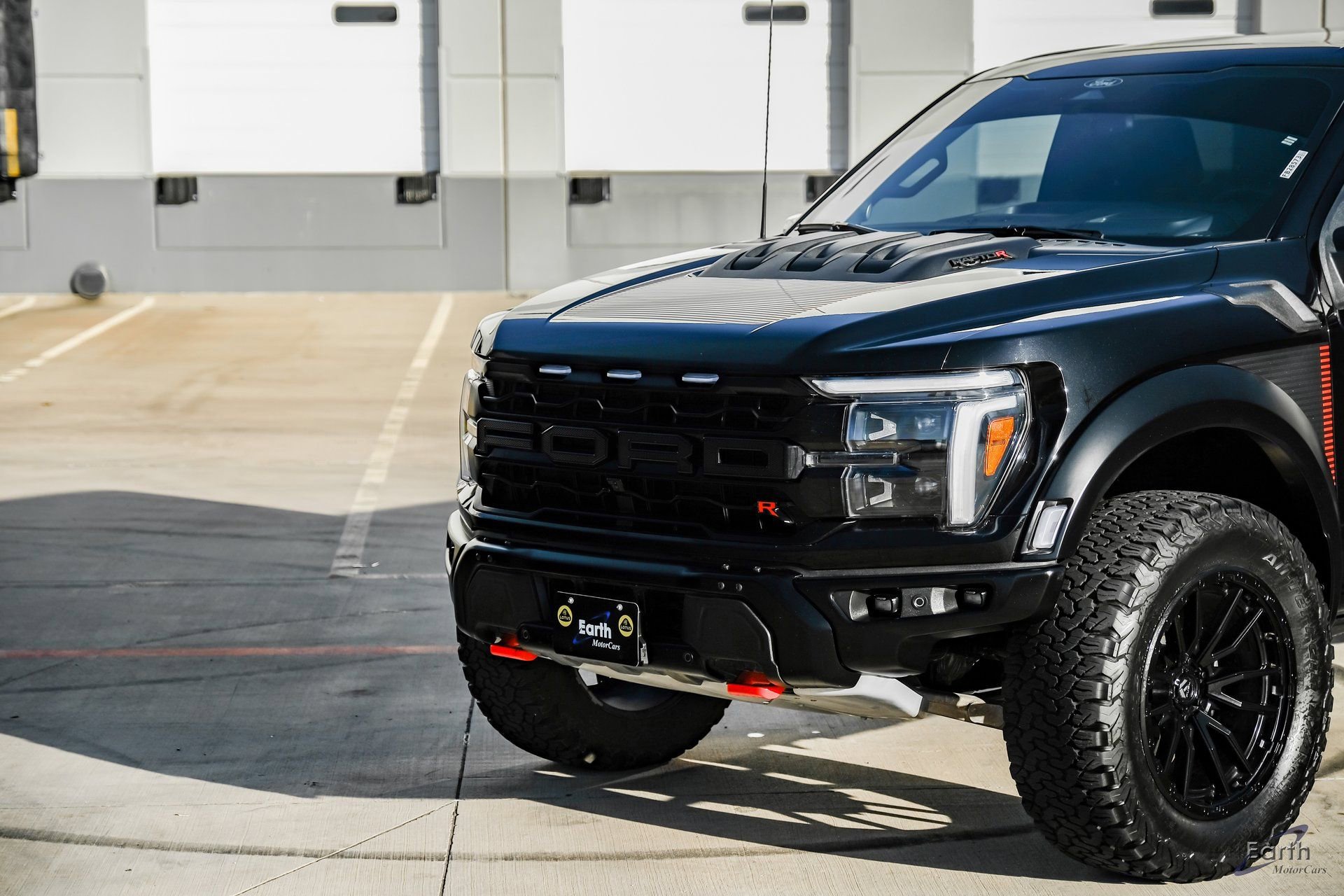 Used 2025 Ford F150 Raptor w/ Equipment Group 803A Raptor R AWD/4WD image 26