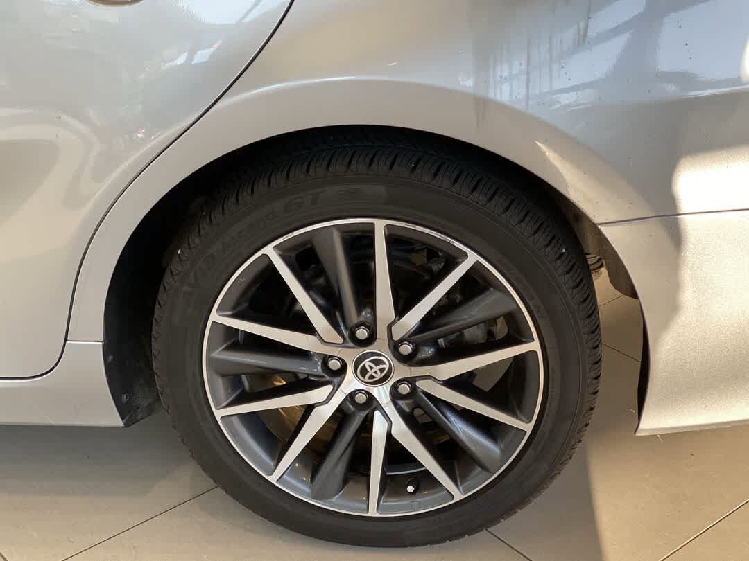 Used 2024 Toyota Camry XLE FWD image 12
