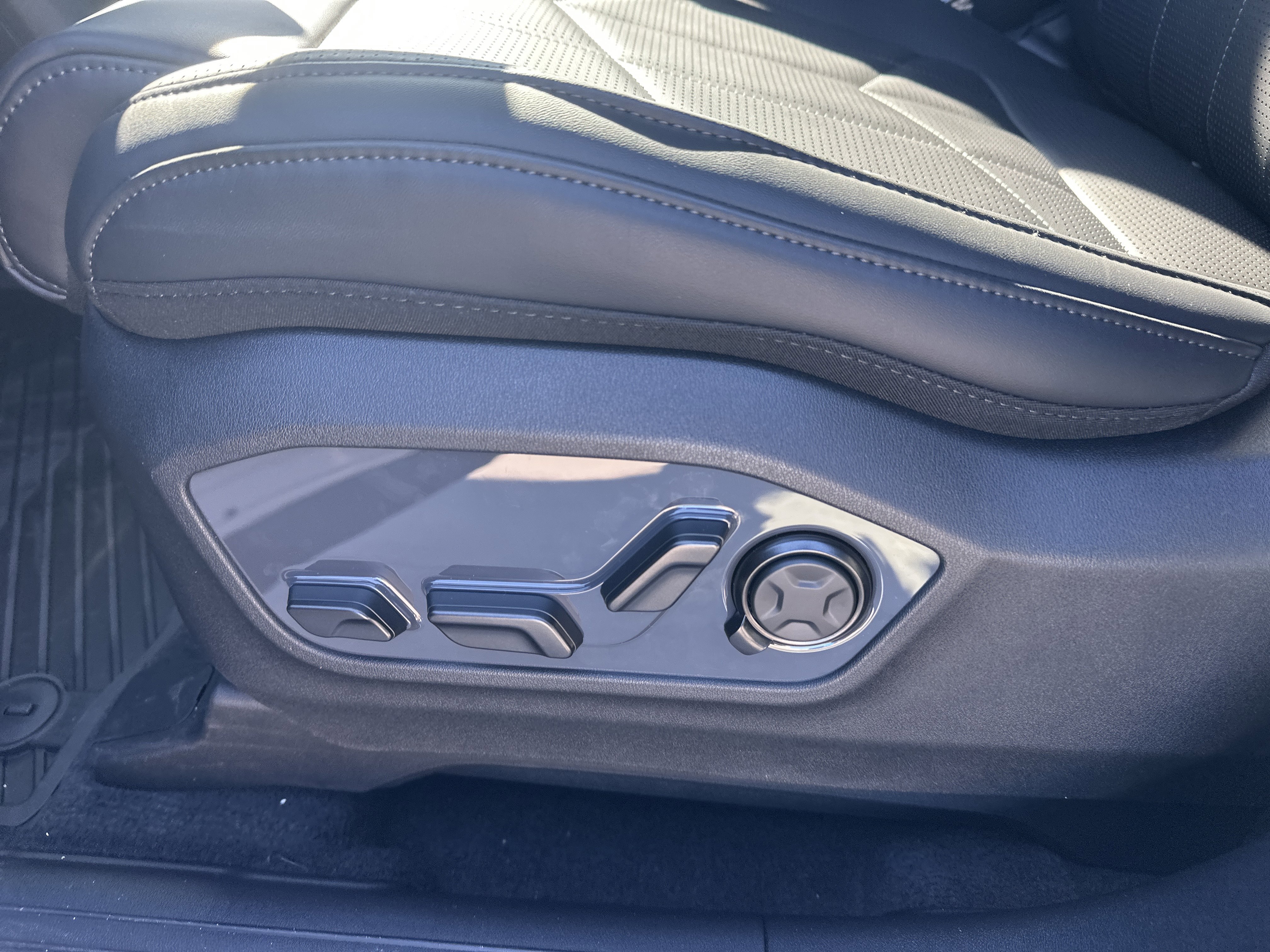 New 2027 Kia Telluride SX Prestige X-Pro image 19